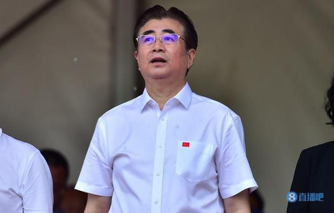 法律上的父亲和法律上的两个女儿