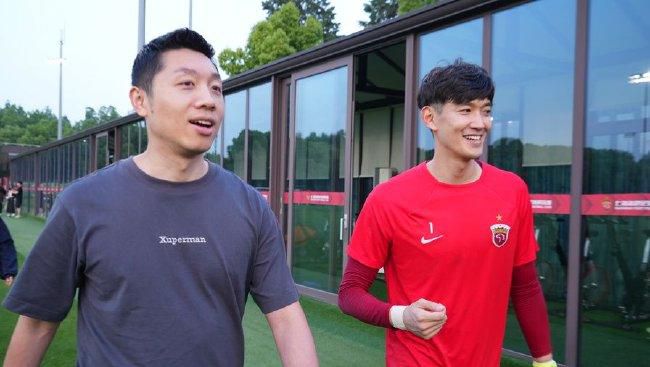 国产免费成人在线视频